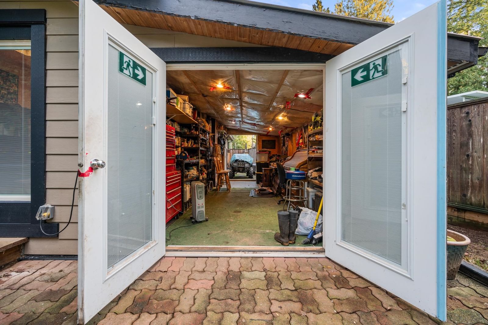 Listing Image 32