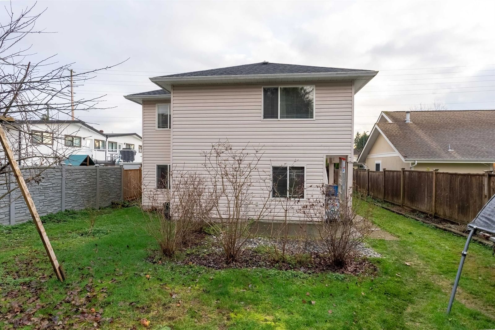 Listing Image 26