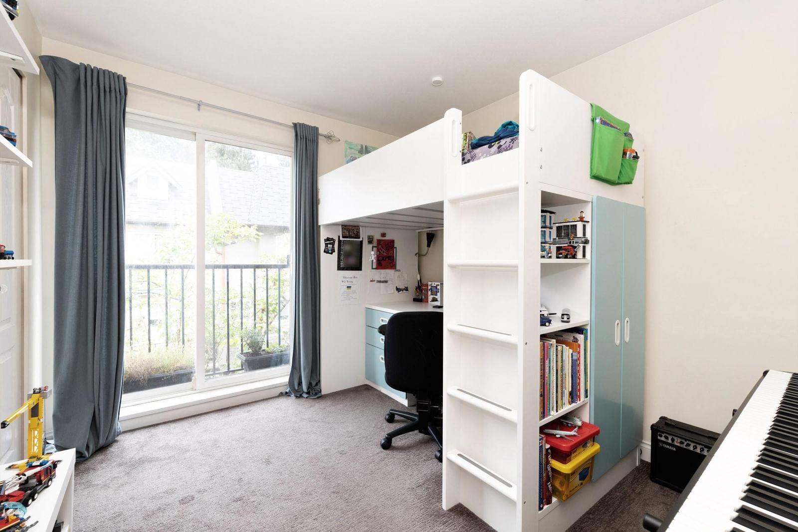 Listing Image 15