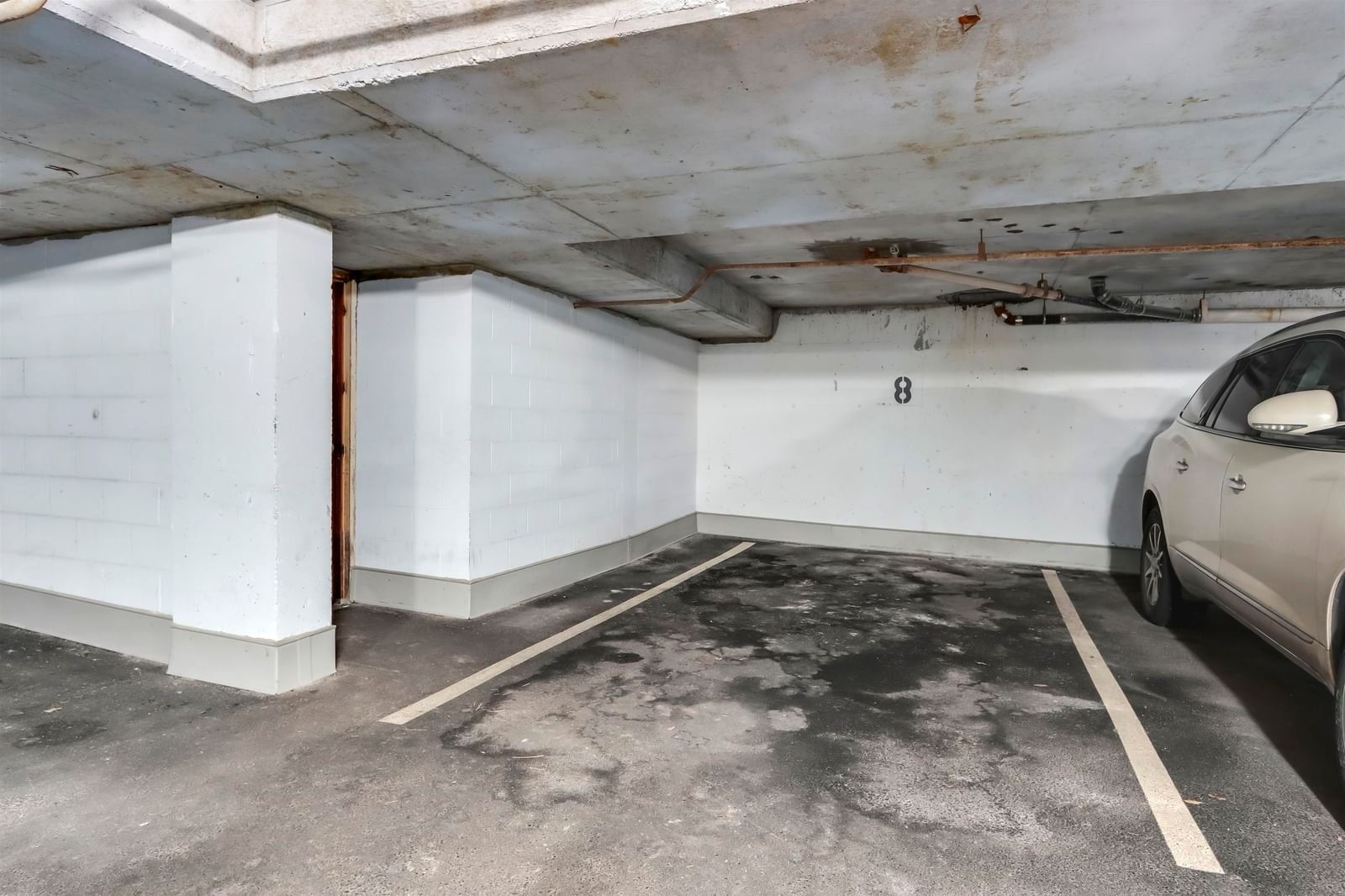 Listing Image 25