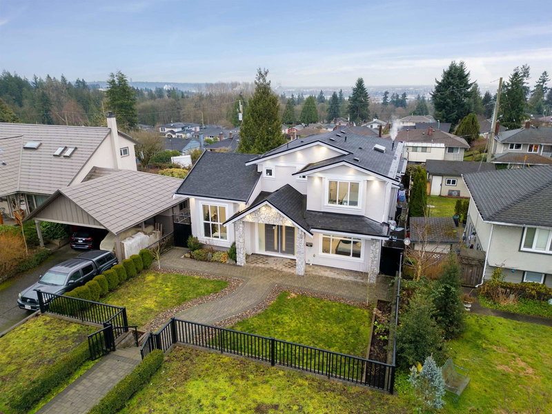 6378 Neville Street, Burnaby, V5E 1A6 | Image 2