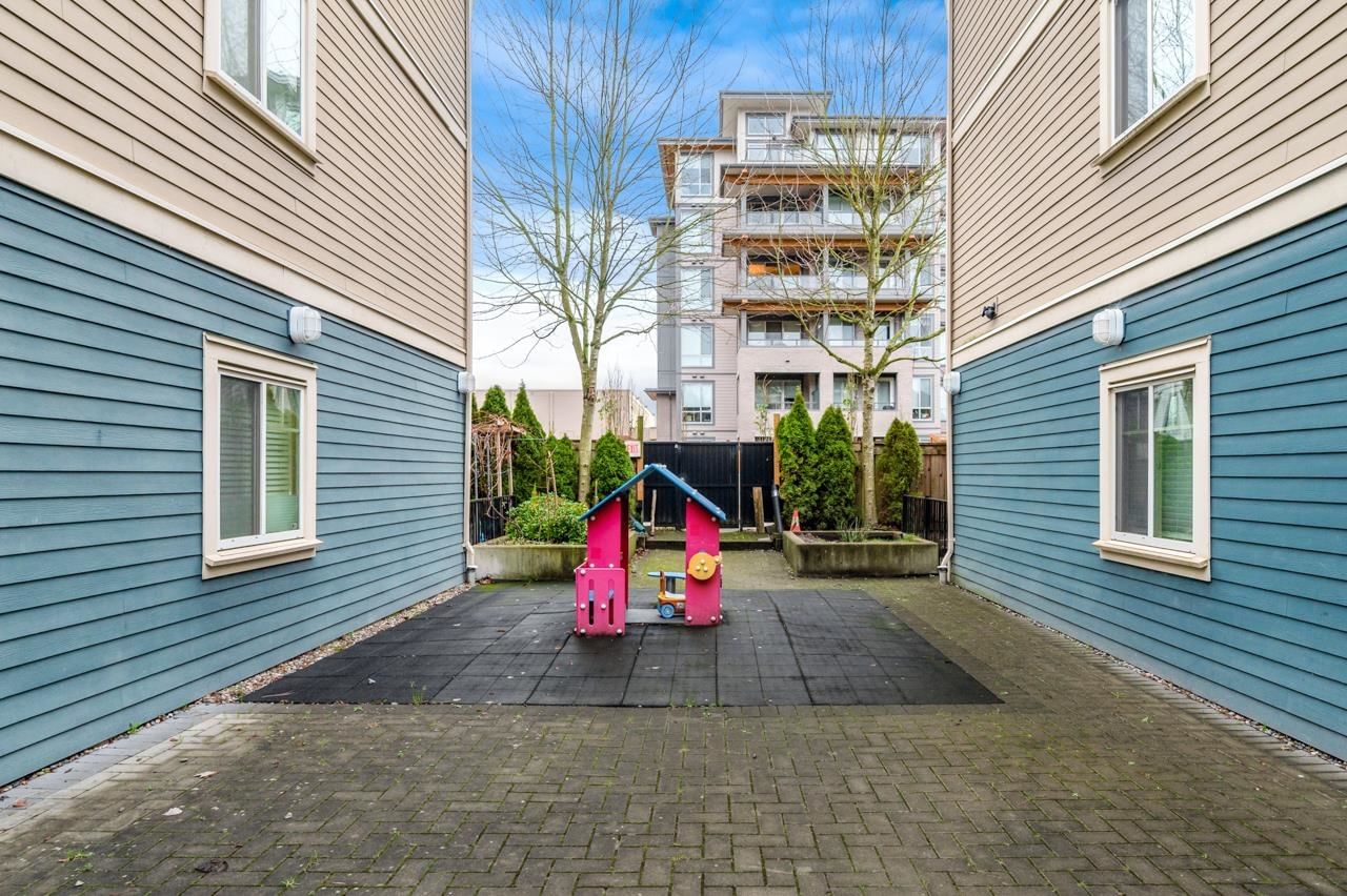 Listing Image 20