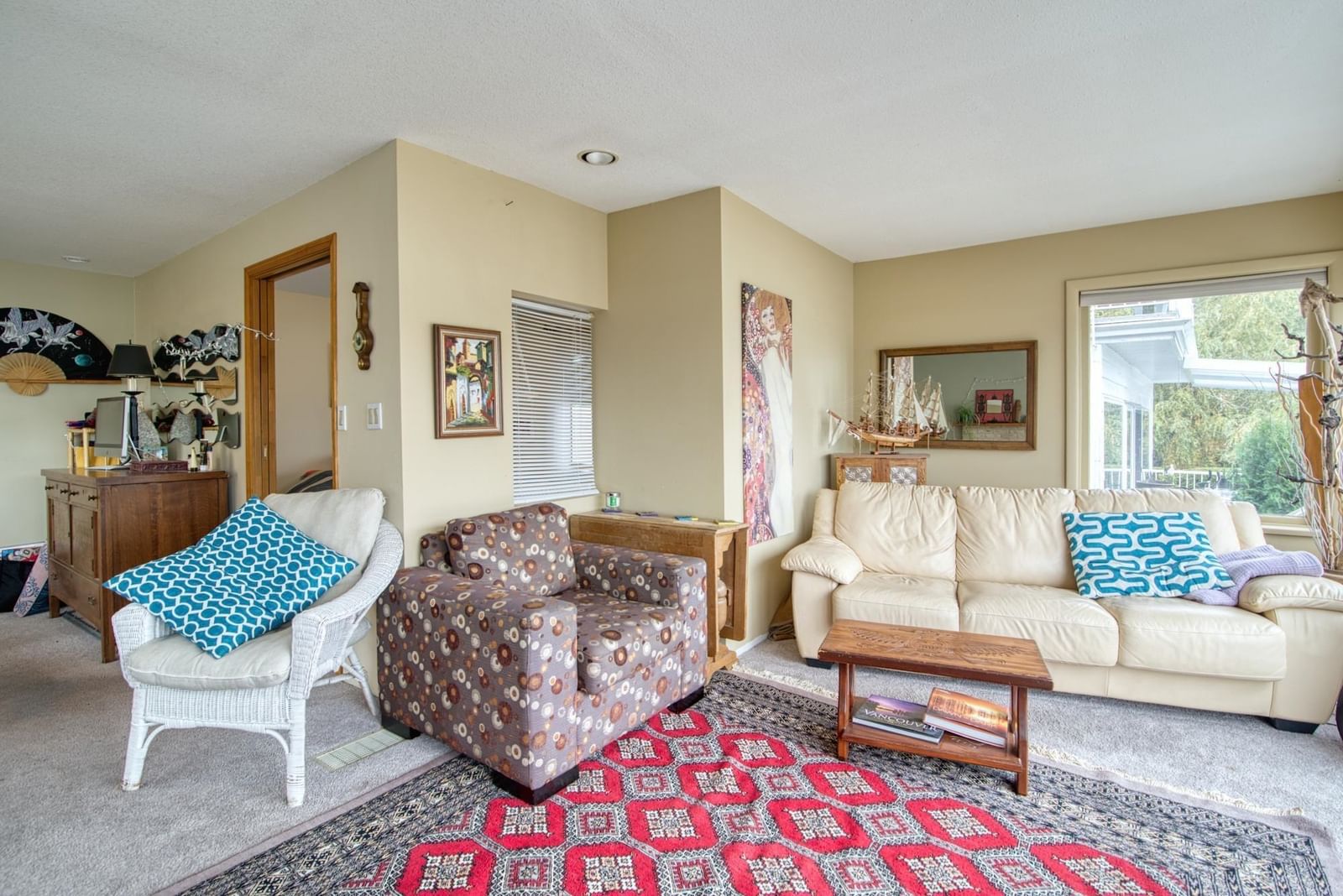 Listing Image 15