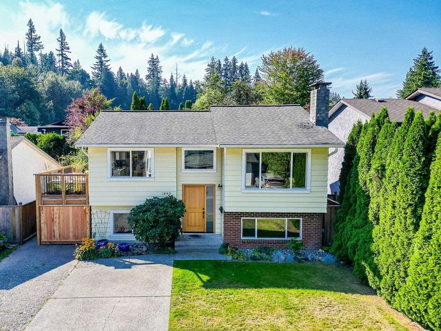 1892 Metcalfe Way