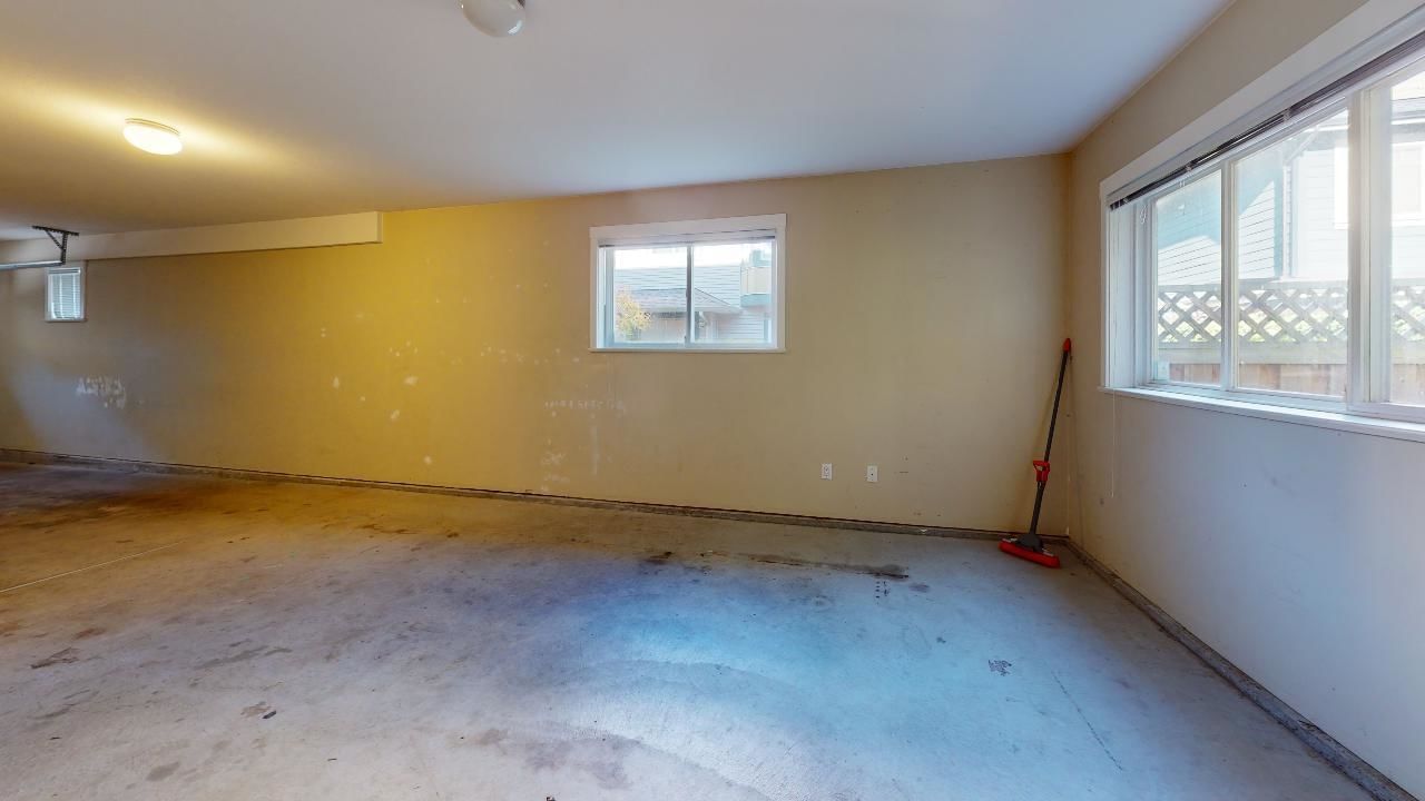Listing Image 27