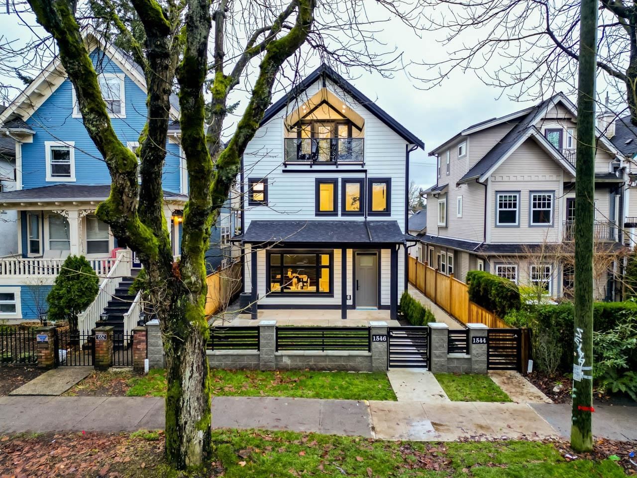 Listing Image 1