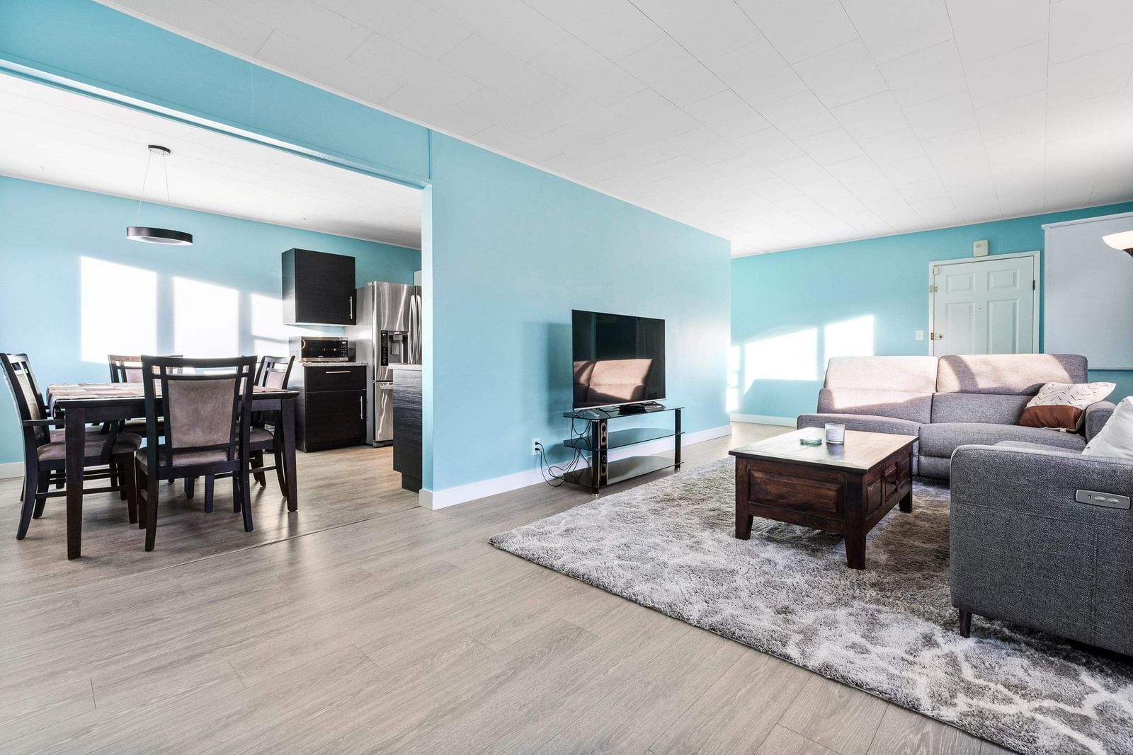 Listing Image 23