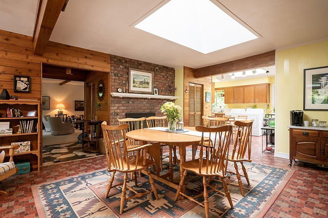 5075 Howe Sound Lane