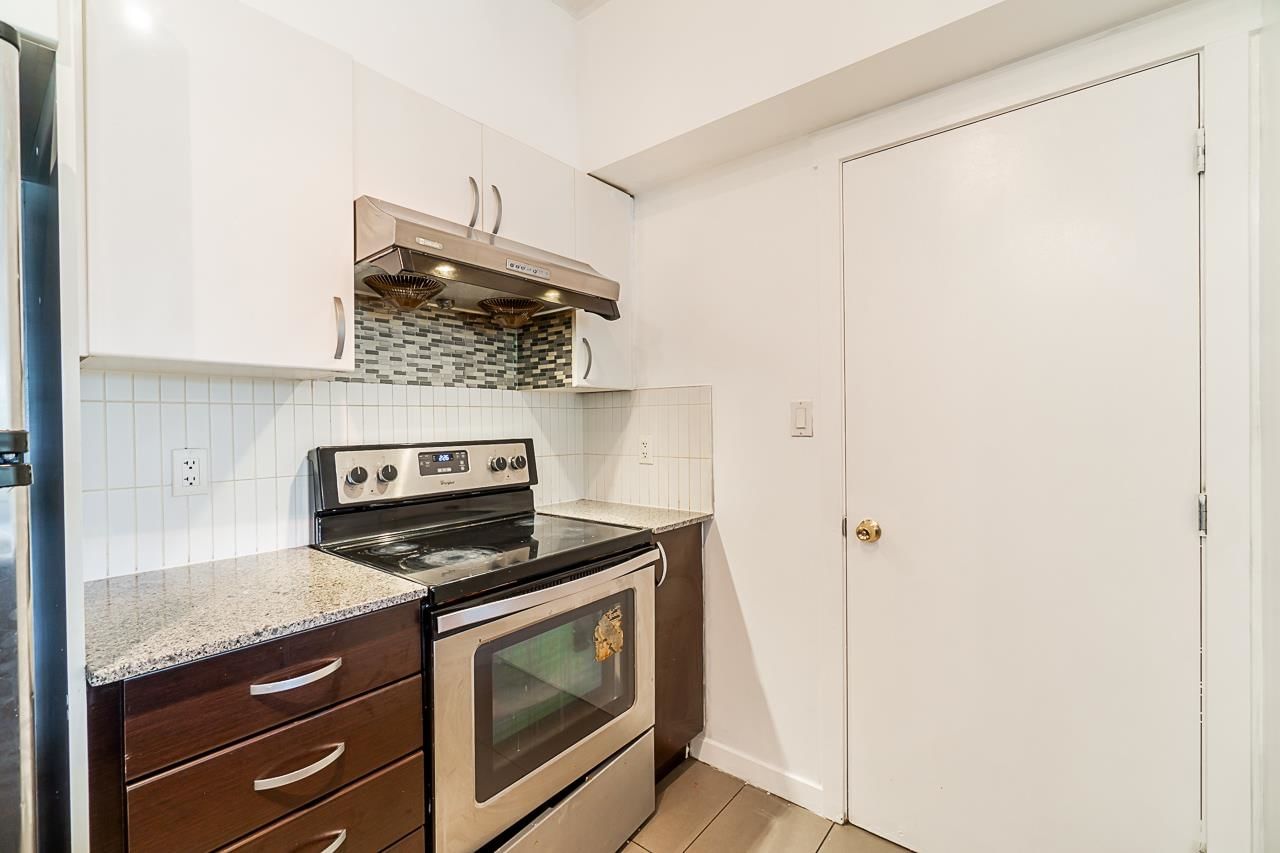 Listing Image 16
