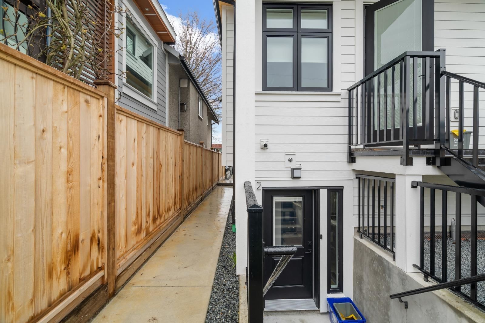 Listing Image 20