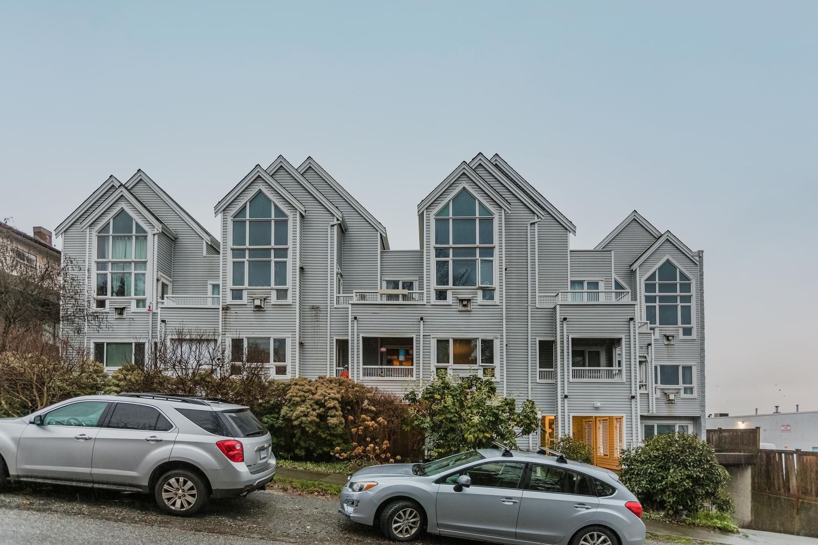 Listing Image 19