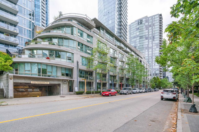 1486 Hastings Street