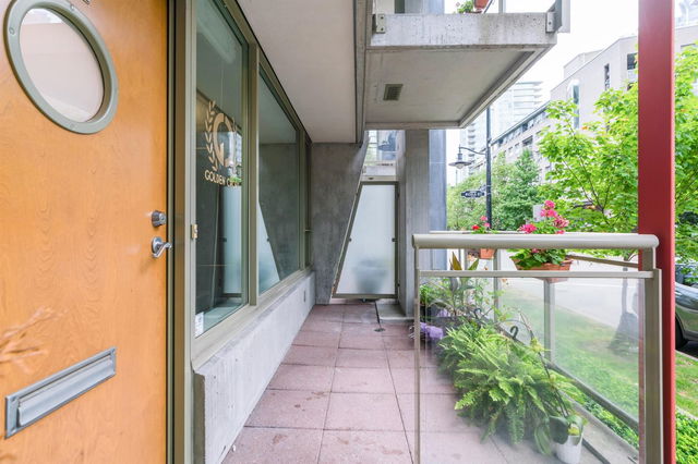 1486 Hastings Street