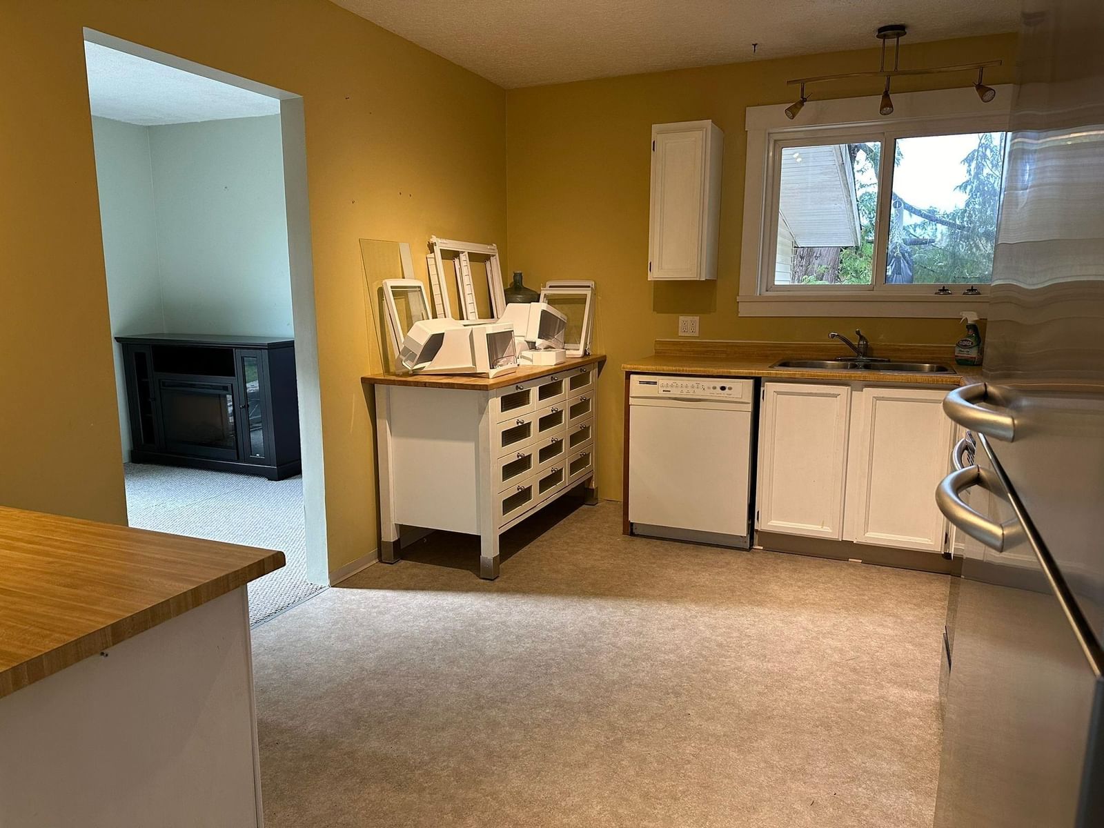 Listing Image 21