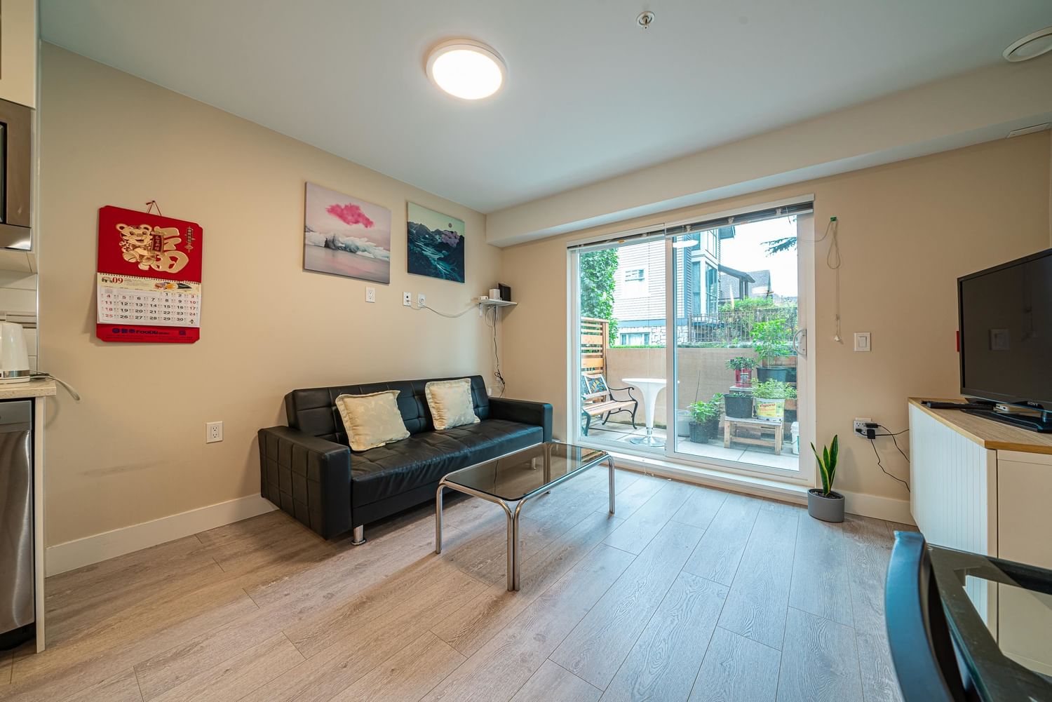 Listing Image 13