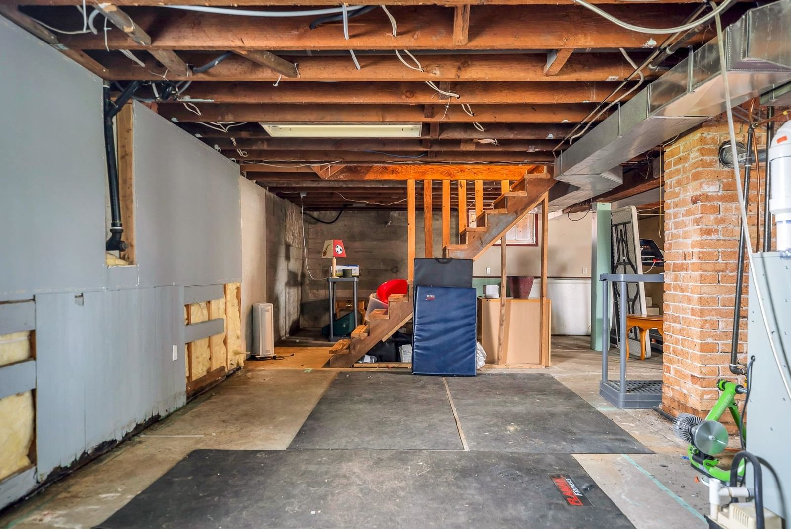 Listing Image 22