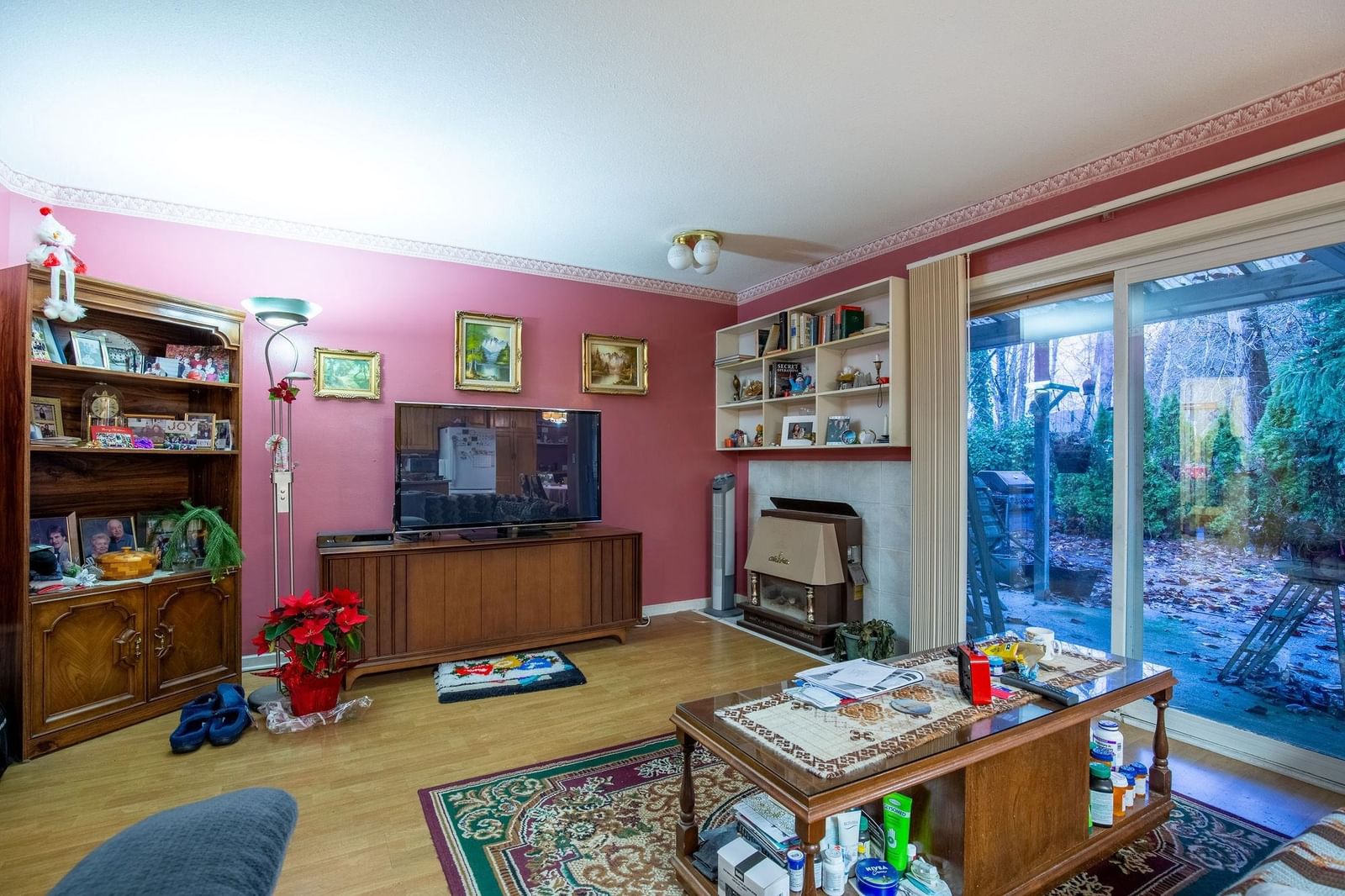 Listing Image 11
