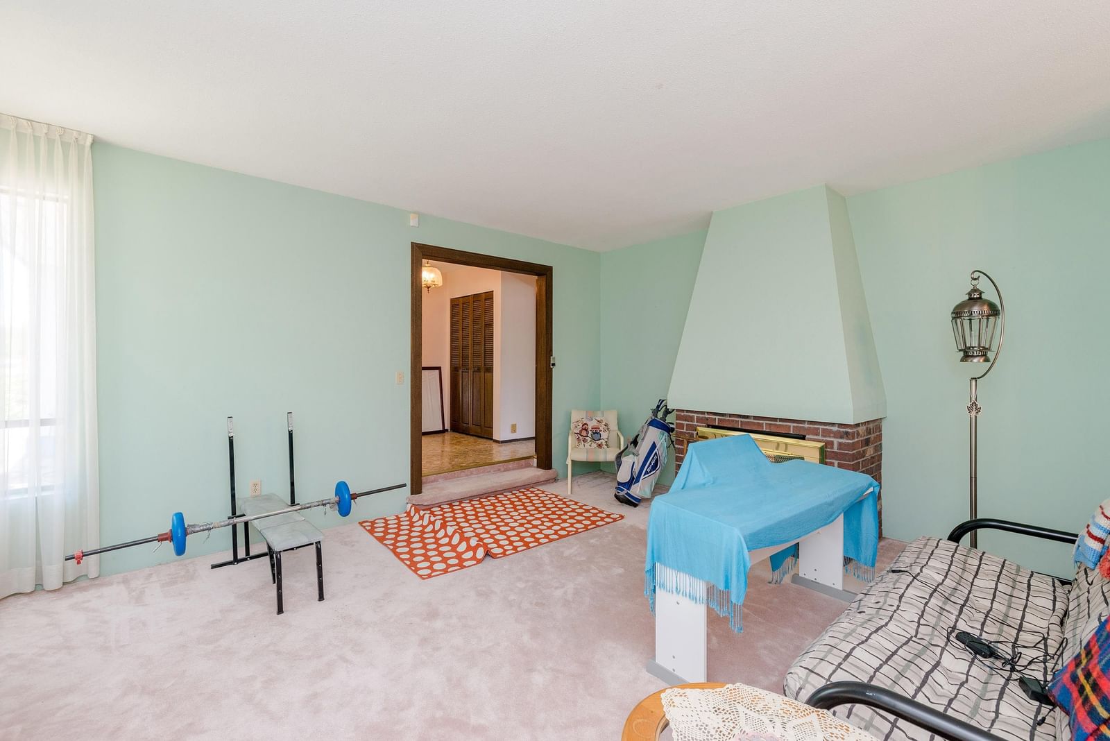 Listing Image 5