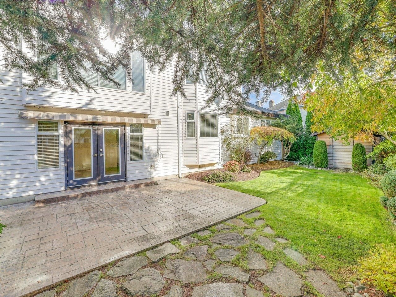 Listing Image 17