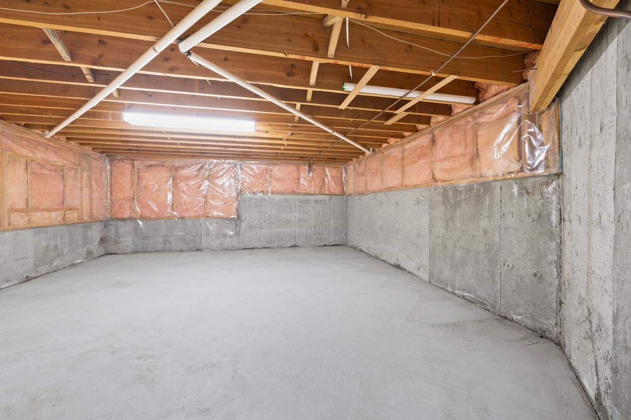 Listing Image 24