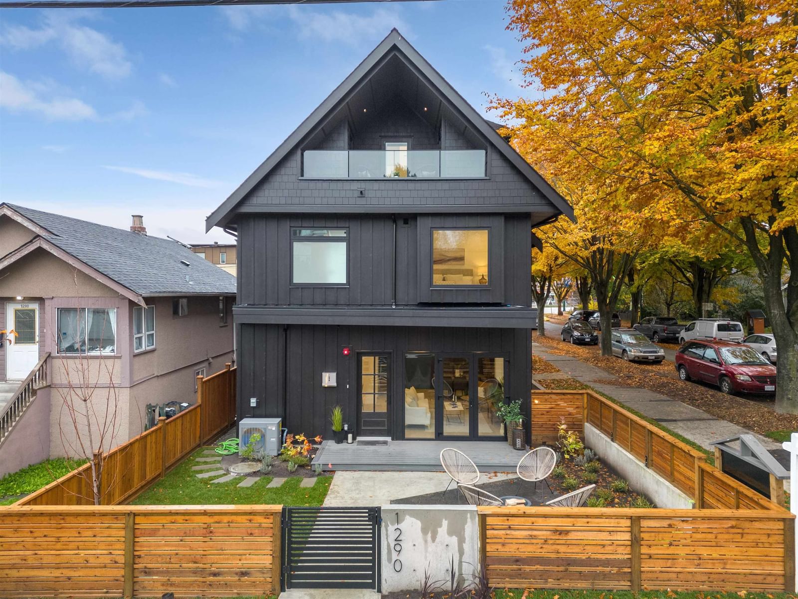 Listing Image 12