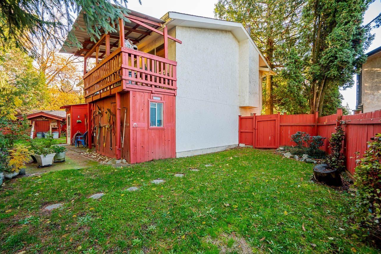 Listing Image 8