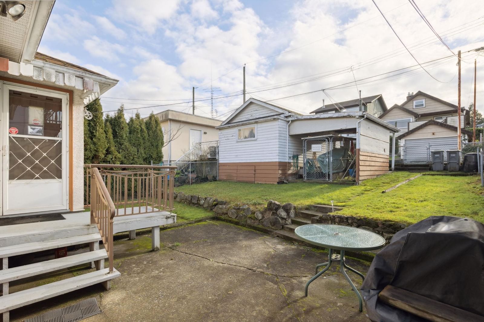 Listing Image 22