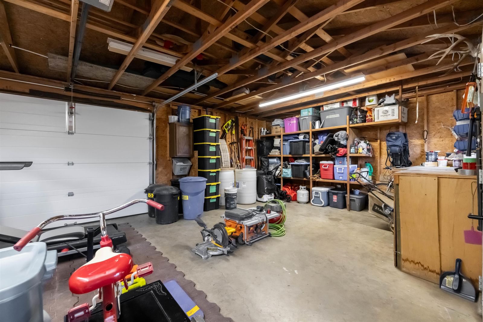 Listing Image 33
