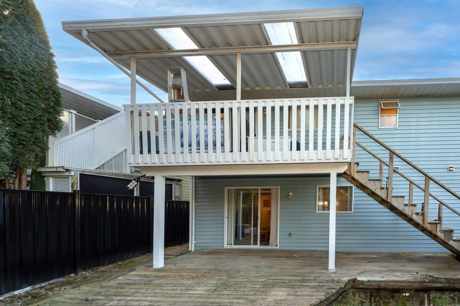 Listing Image 12