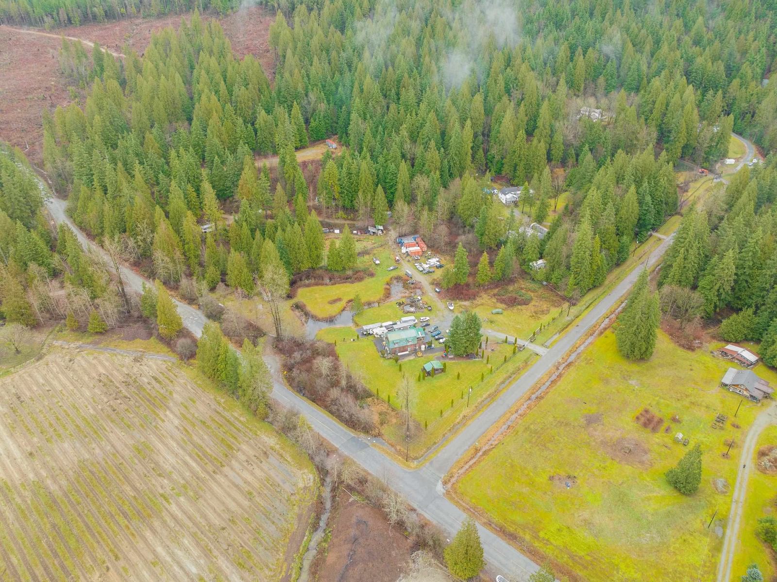 Listing Image 6