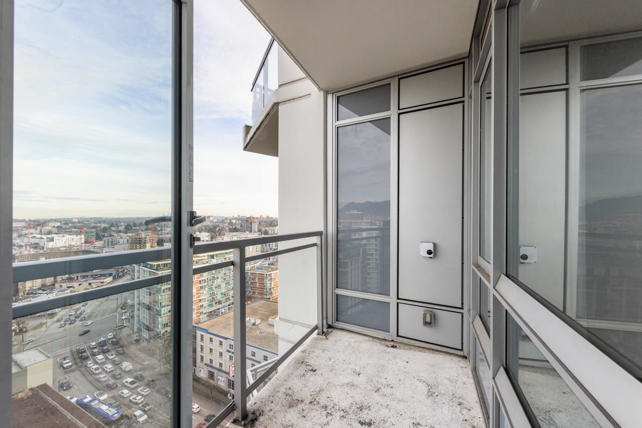Listing Image 15