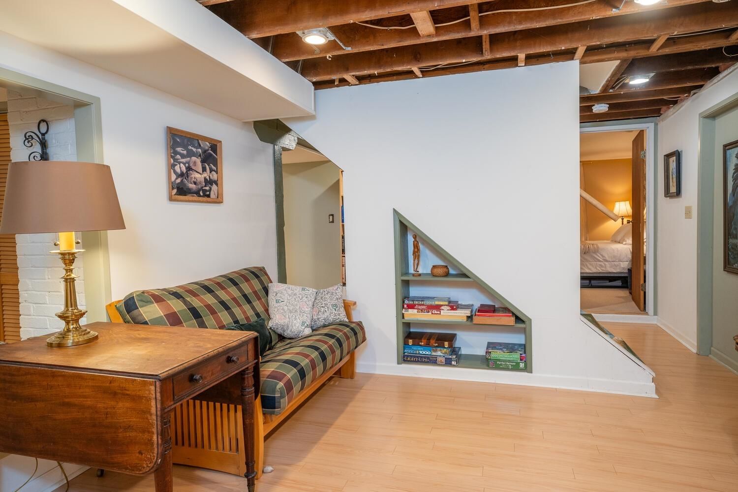 Listing Image 18