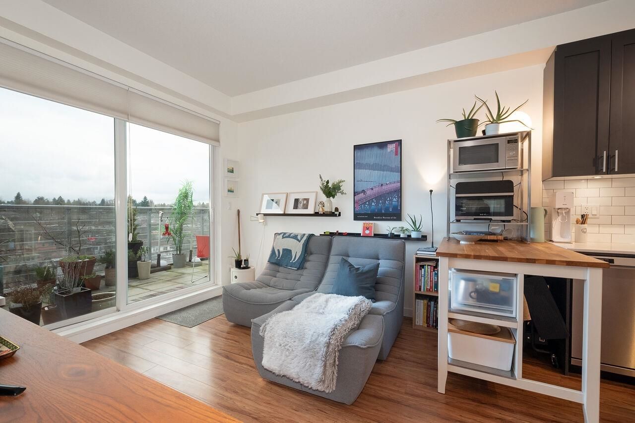 Listing Image 9