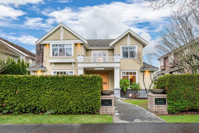 6883 Angus Drive