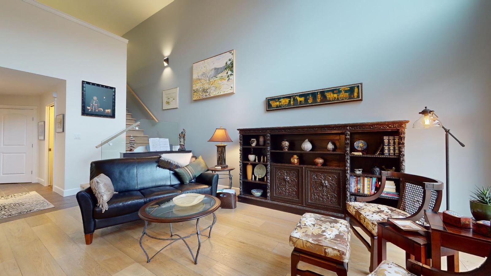 Listing Image 11