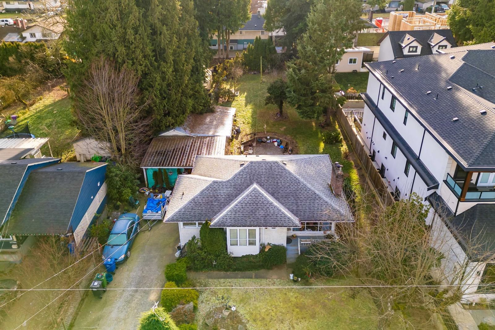 Listing Image 6