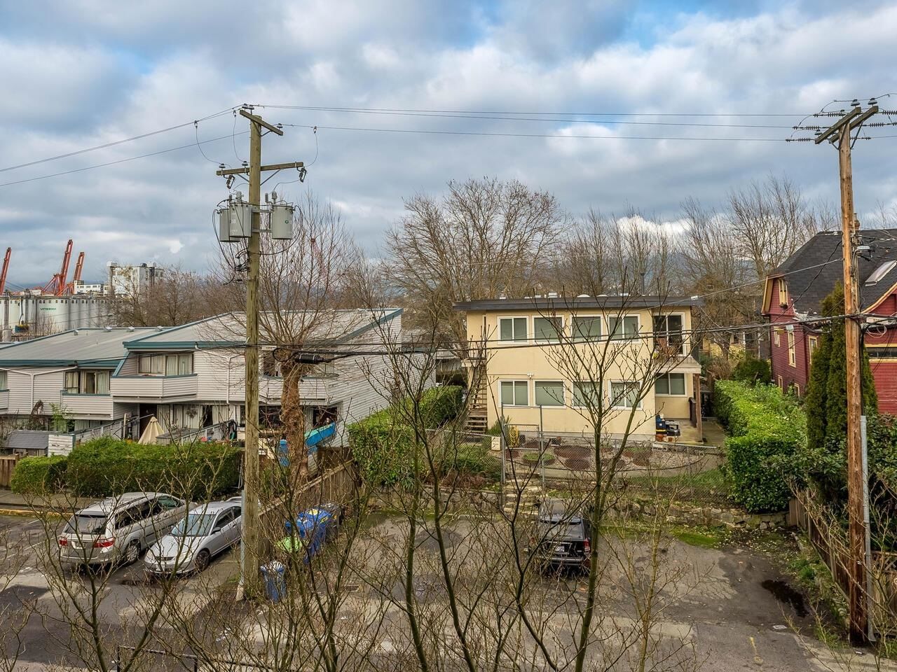 Listing Image 18