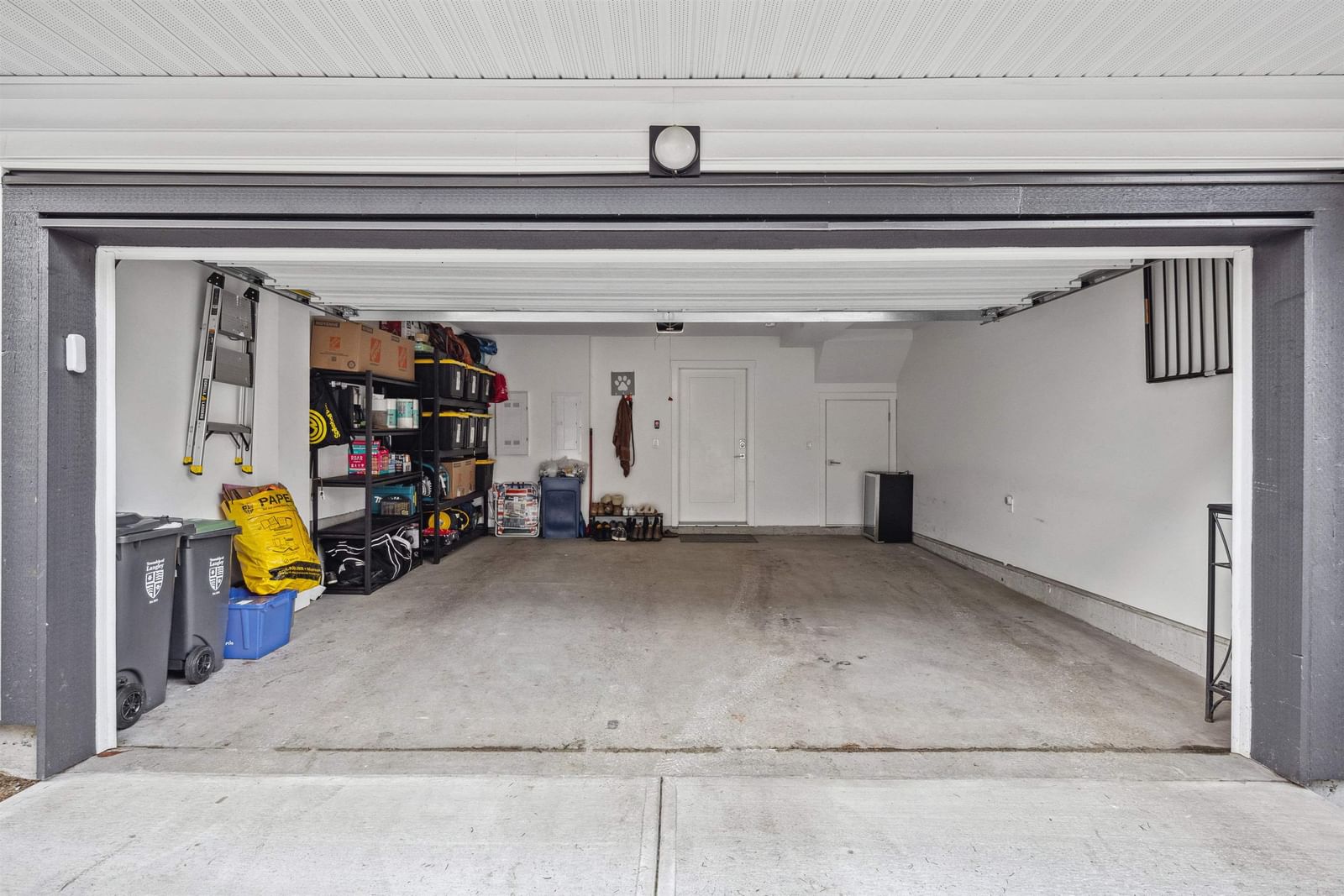 Listing Image 27