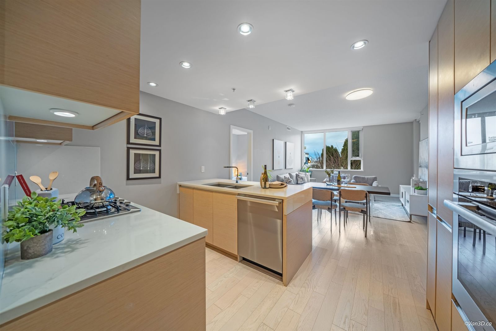 Listing Image 10