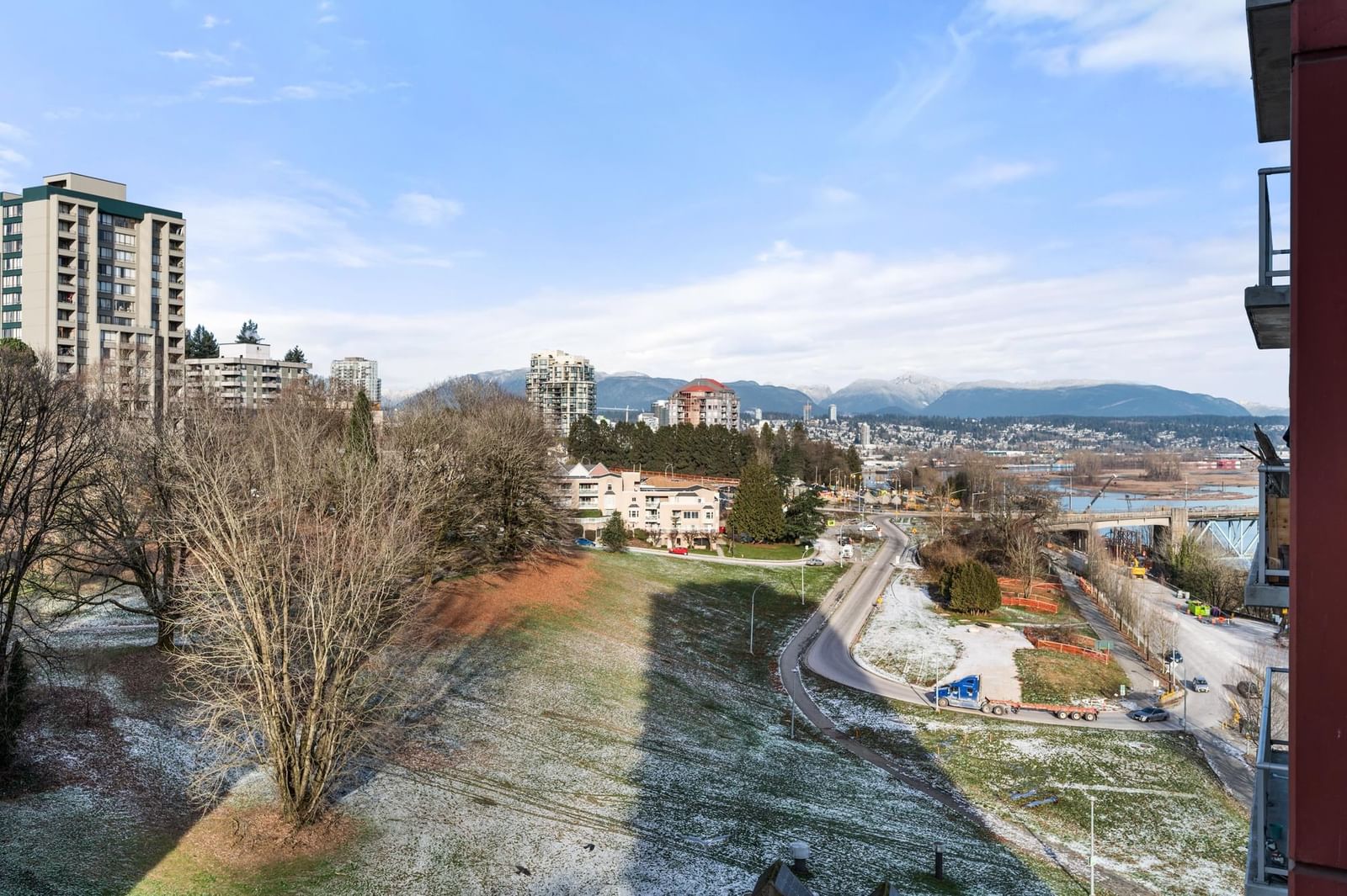 Listing Image 14