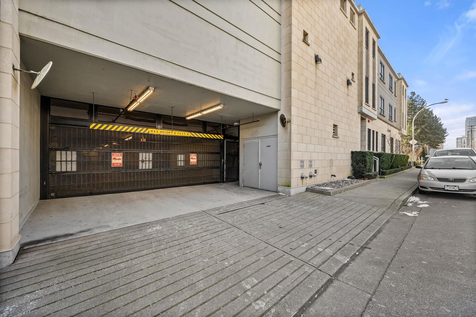 Listing Image 35