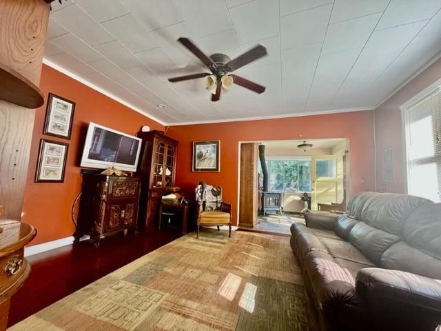 Listing Image 13