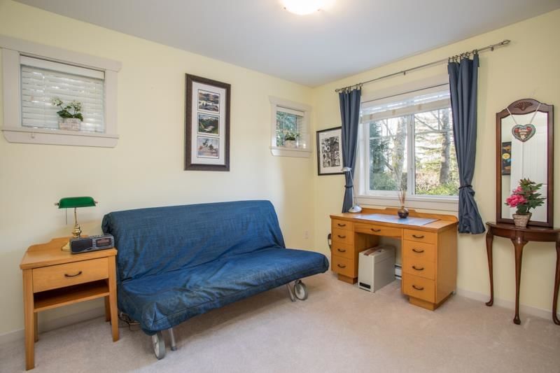 Listing Image 17