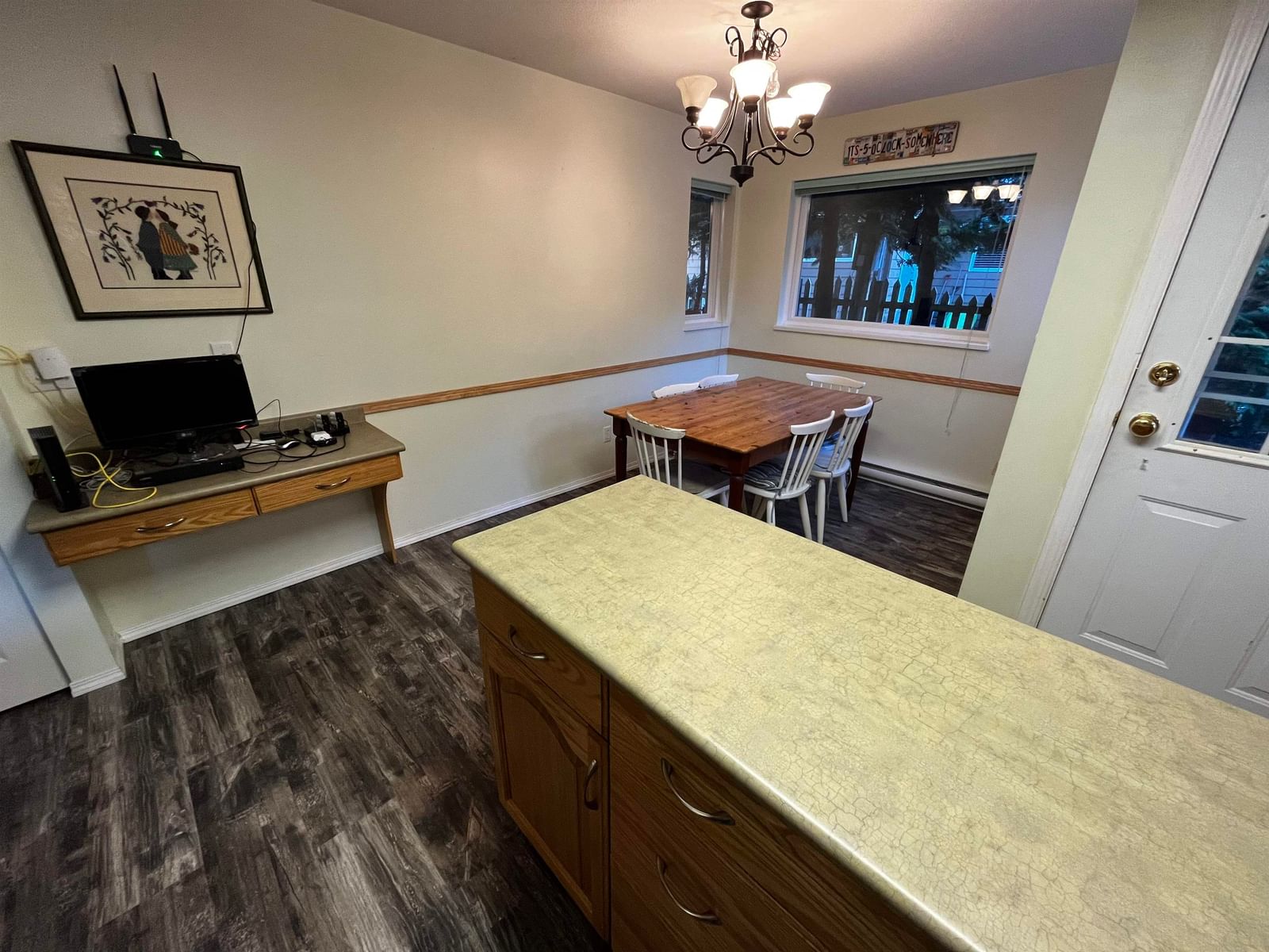Listing Image 9