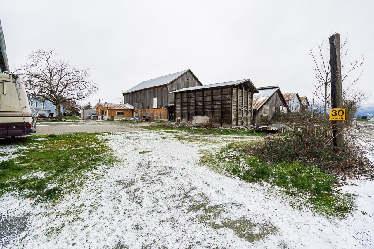 Listing Image 15