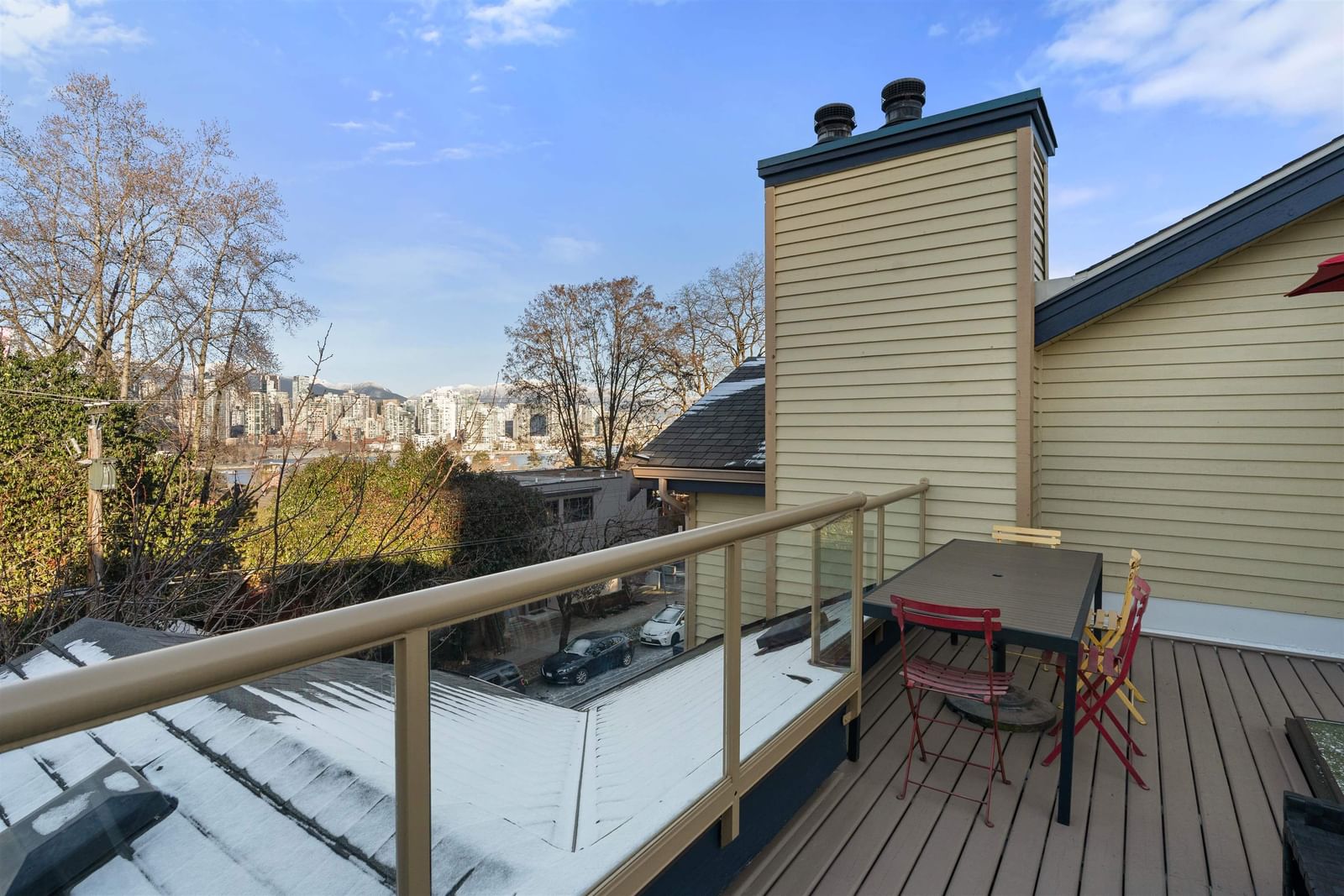 Listing Image 5