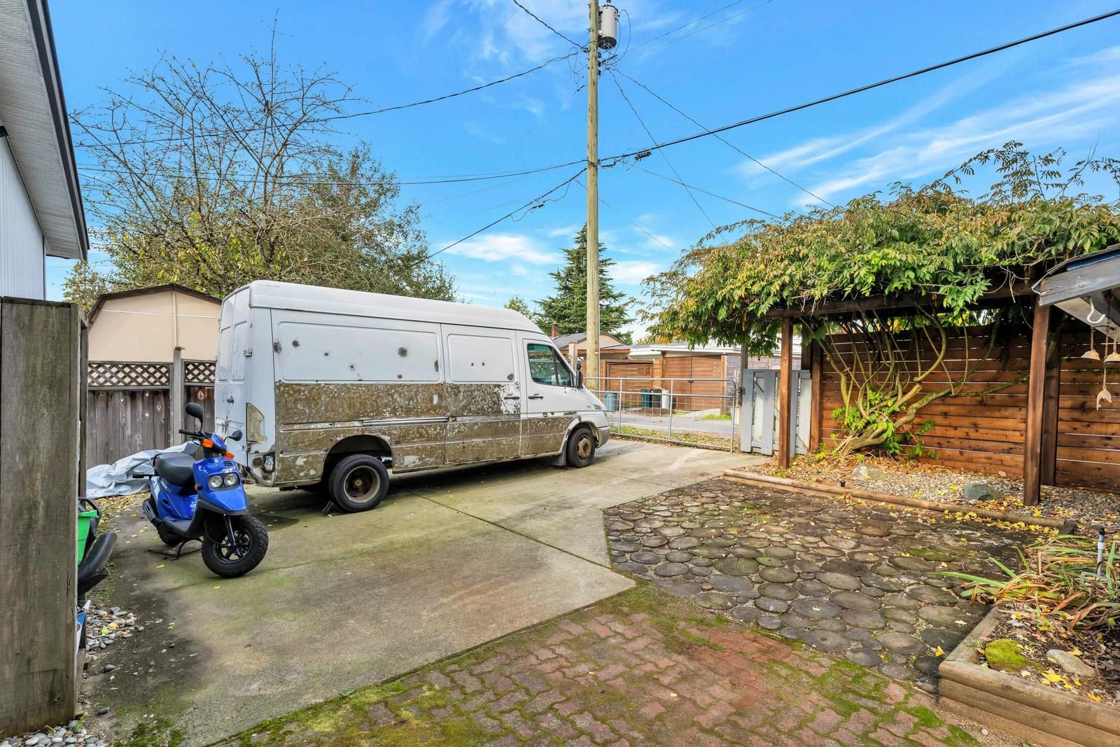 Listing Image 34