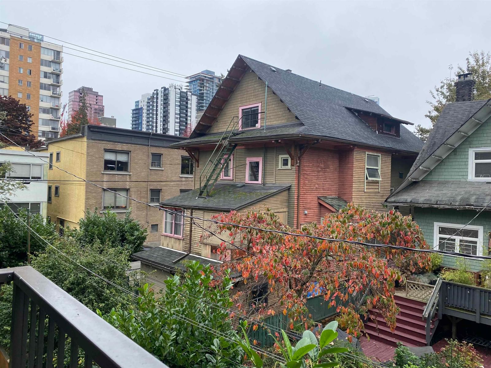 Listing Image 17