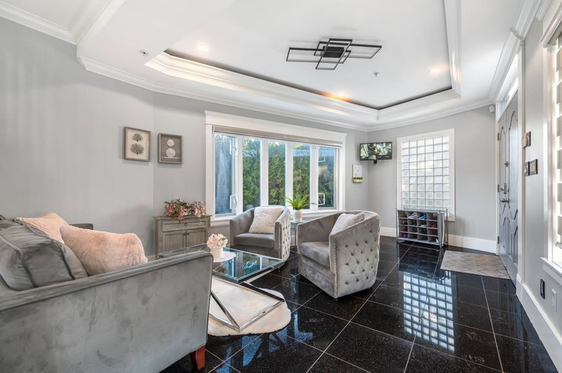 7888 Nanaimo Street, Vancouver, V5P 4M9 | Image 2