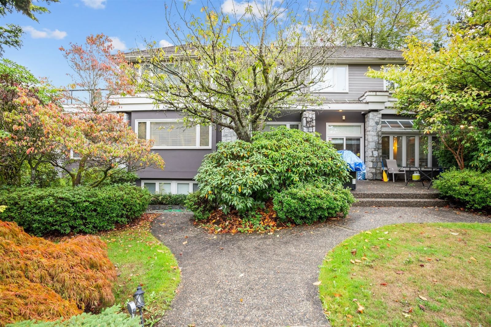 Listing Image 14
